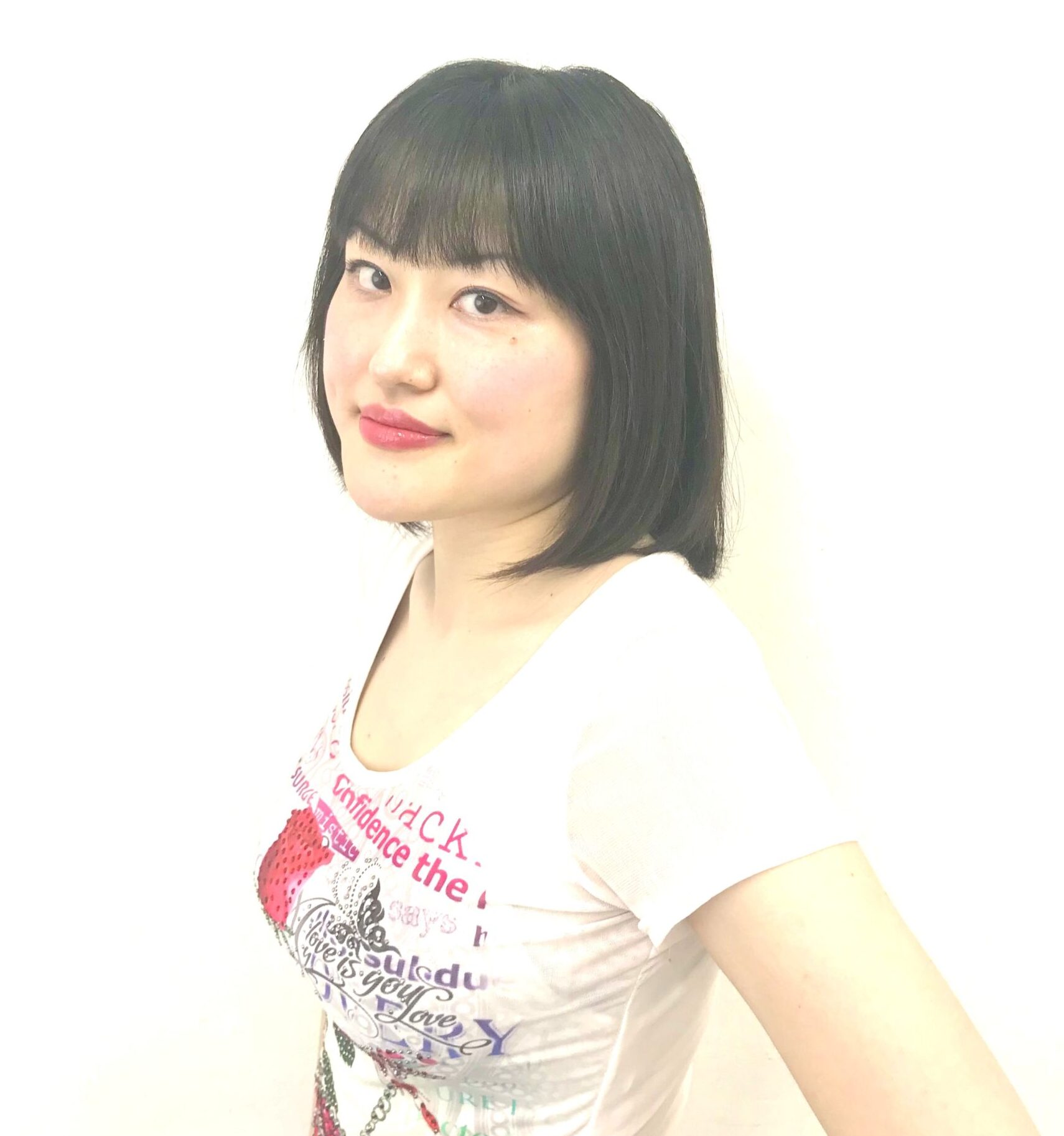 平井 晶子