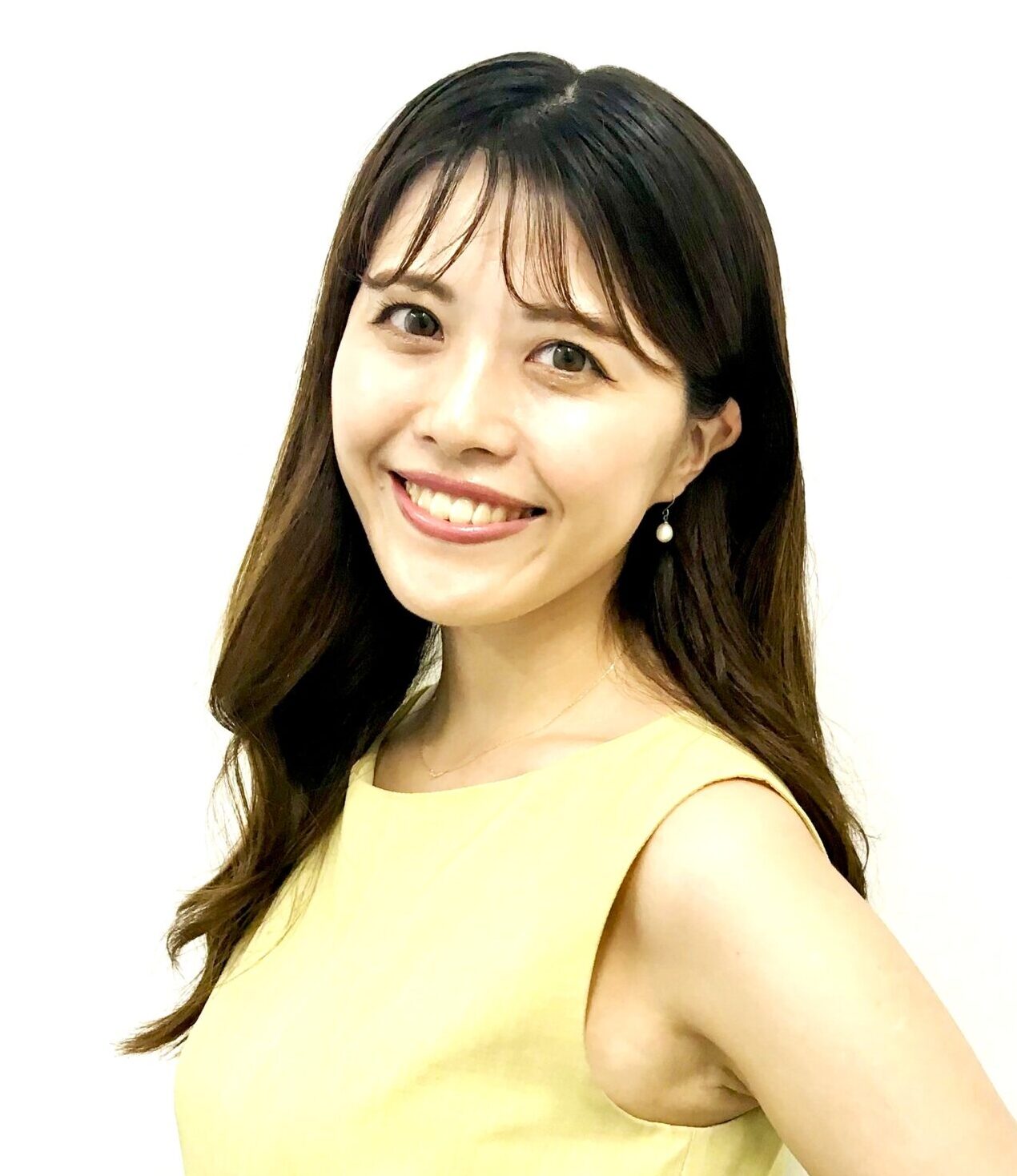 山崎 汐里