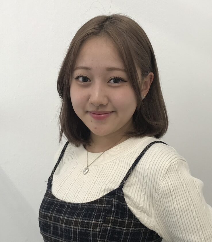 山田 ひより