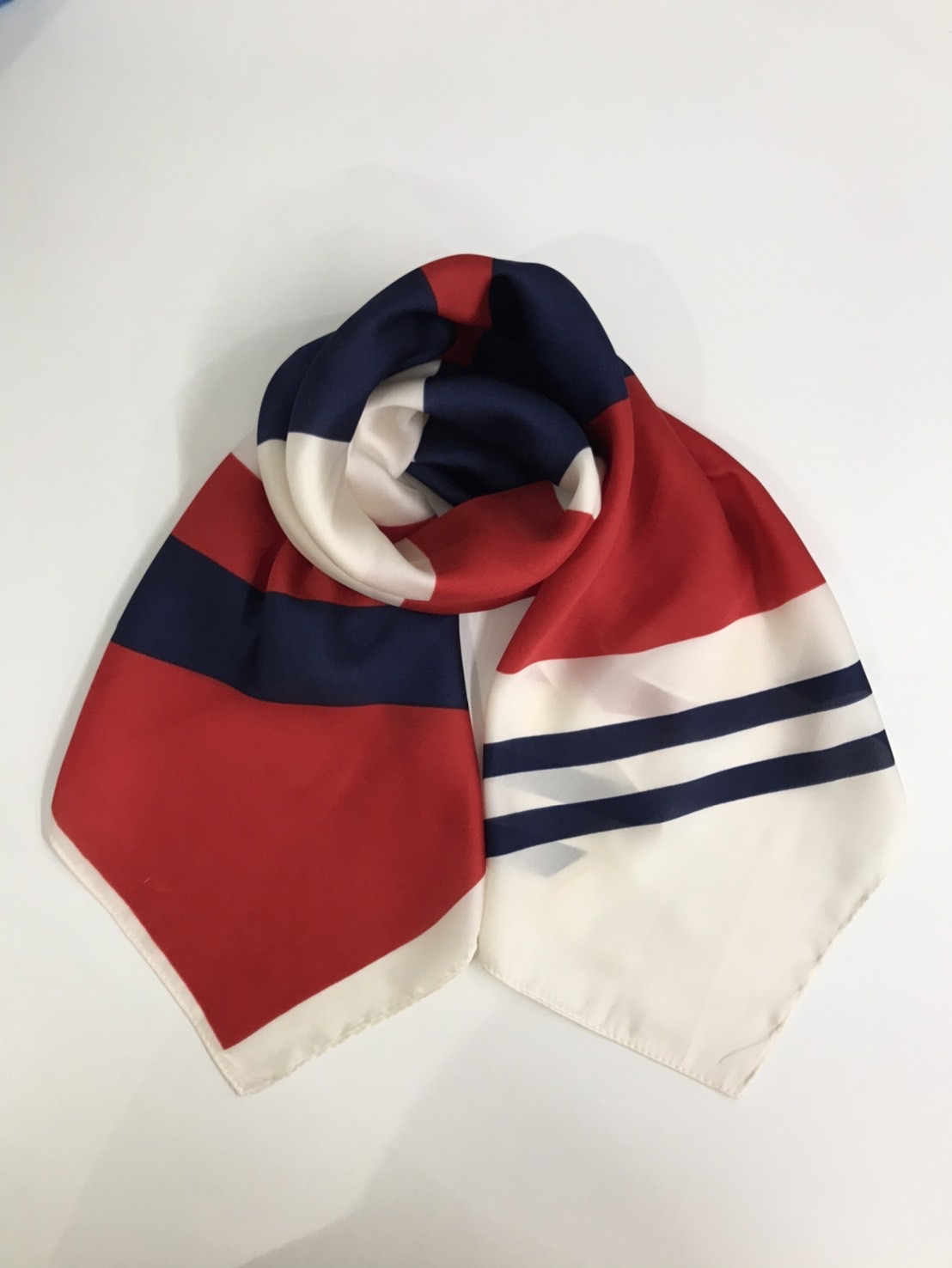 赤白紺×トリコロール柄
