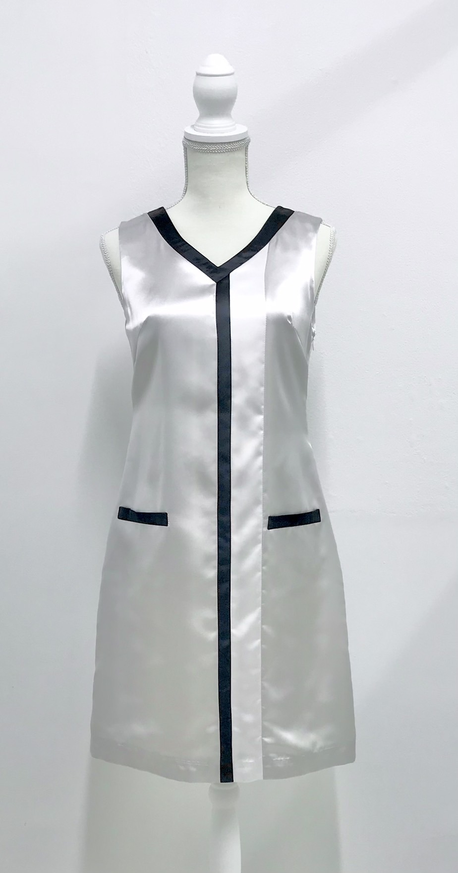 エナメル ワンピース